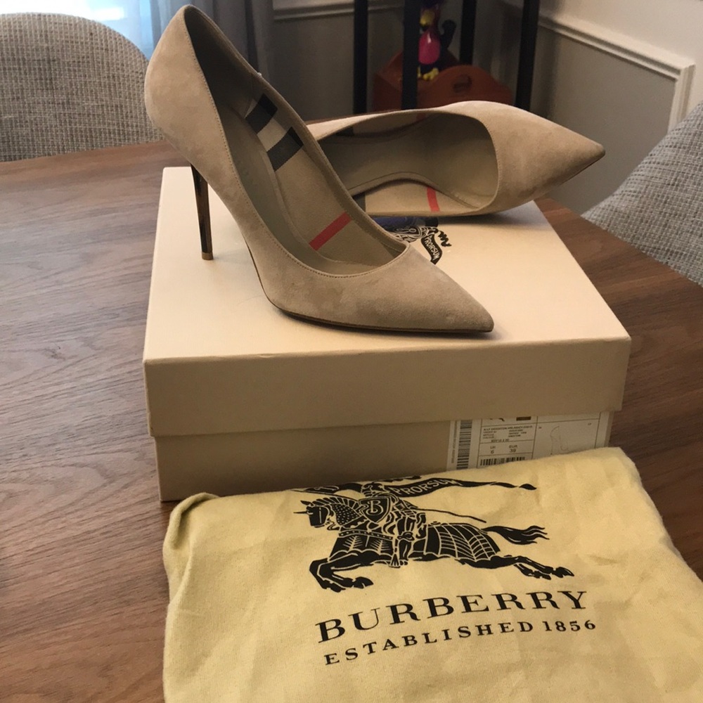 Burberry pumps - Picture 2 of 8